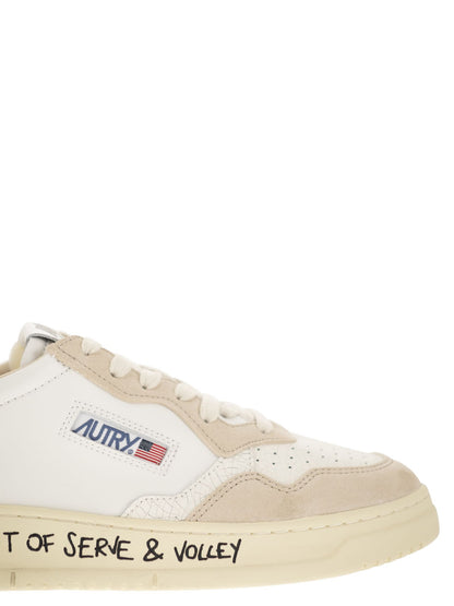 Autry Medalist Low Leather And Suede Sneakers